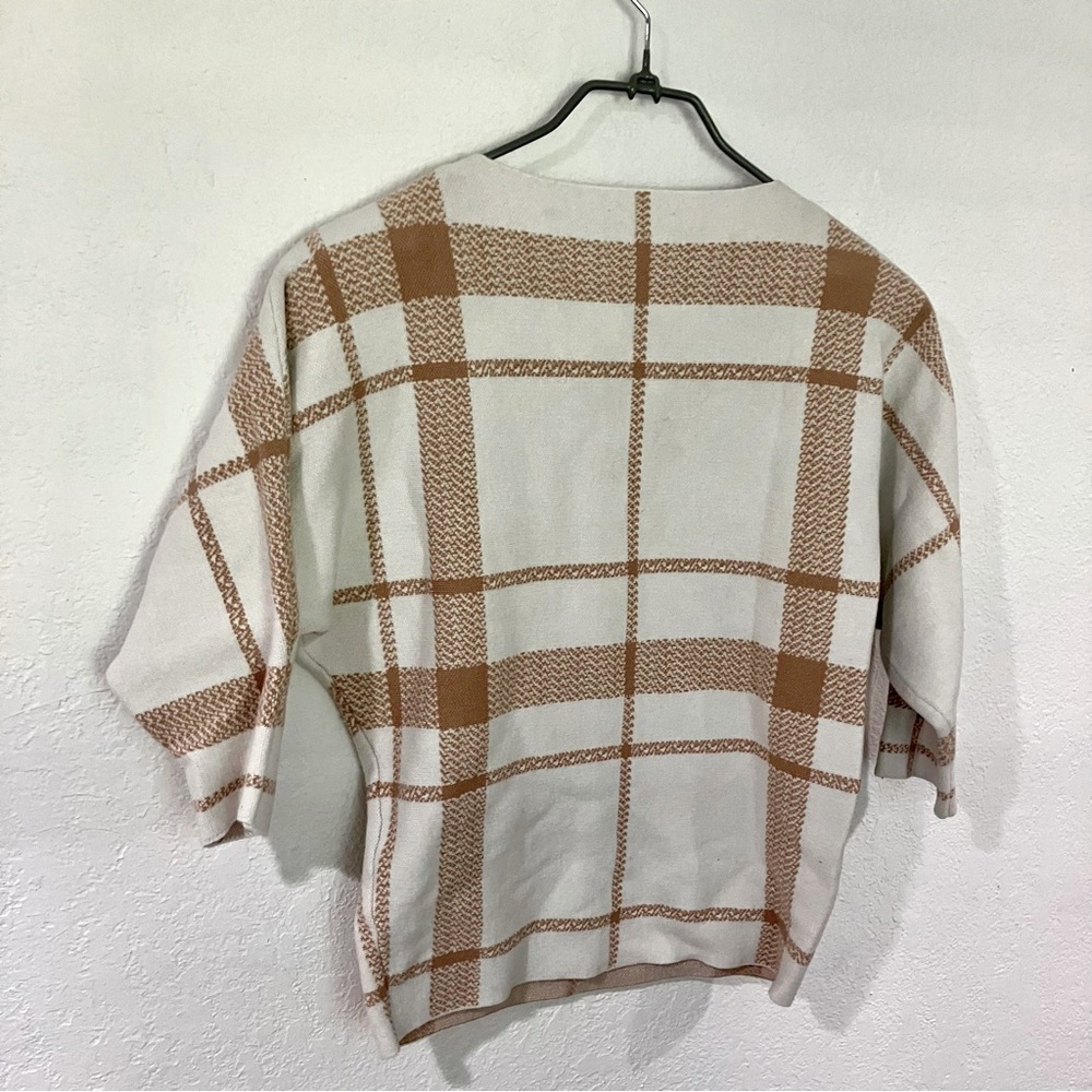 Adrienne Vittadini Women’s XS Sweater Beige Cream Tan preppy plaid old money - Picture 6 of 10